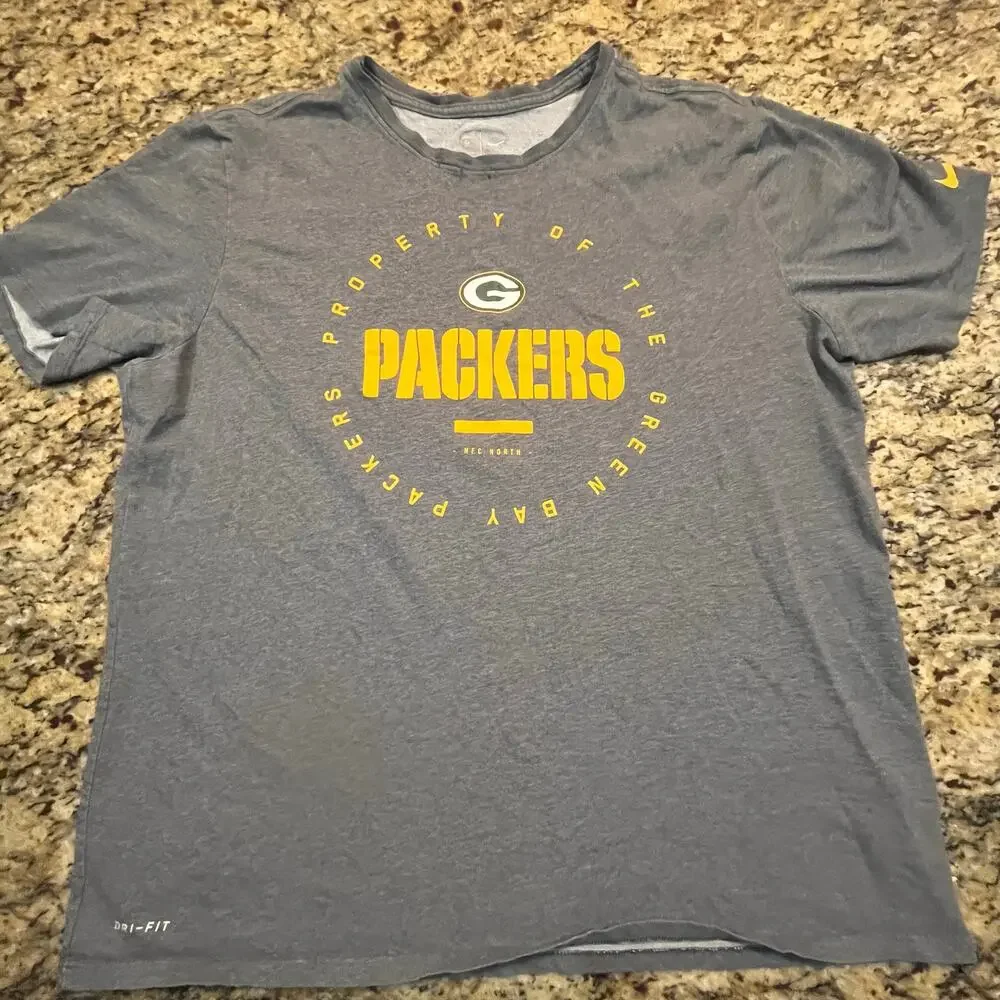 The Nike‎ Tee Green Bay Packers Men XL Gray Yellow Short Sleeve Shirt